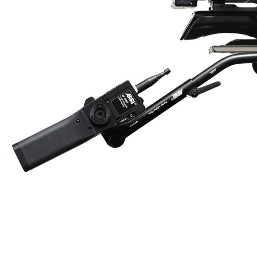 Intuitively familiar for traditional tripod setups, the ZMU-4 is comfortable to use in either hand, allowing precise control via the force-sensitive zoom knob. It is also the most robust and weather-resistant zoom unit on the market.